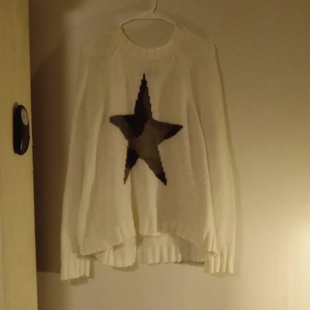 Womens large white and camo star sweater. Brand is Wooden Ships. Worn a few time
